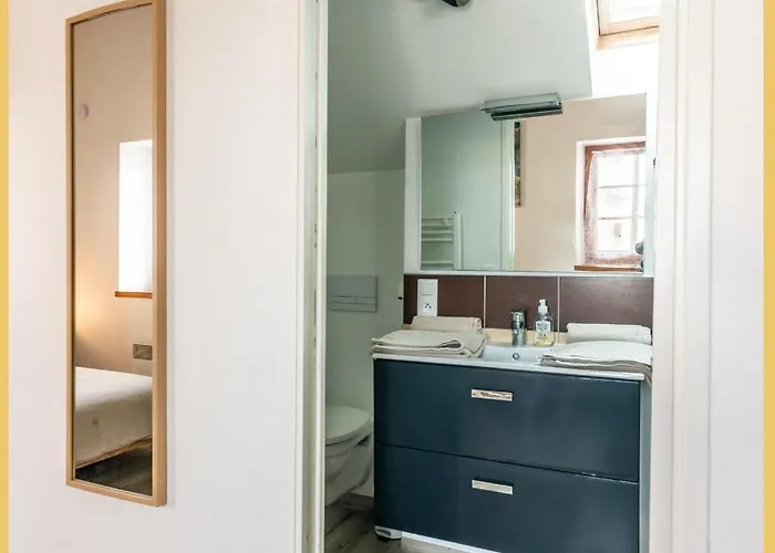 Maison En Duplex I I Leman I Medievale Yvoire