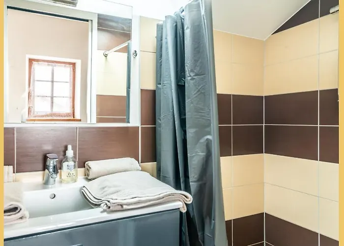 Daire Maison En Duplex I I Leman I Medievale *