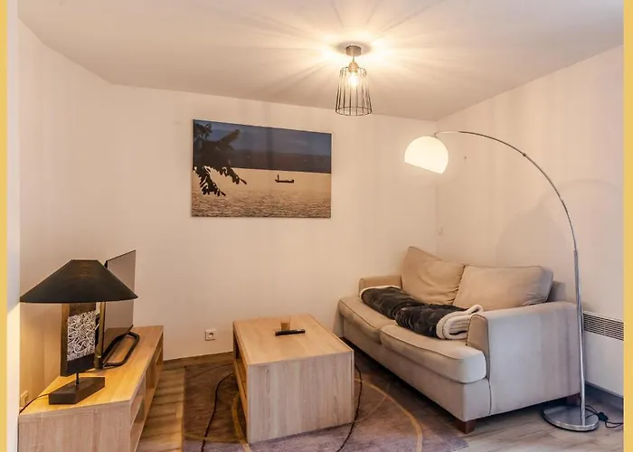 Maison En Duplex I I Leman I Medievale Daire Yvoire